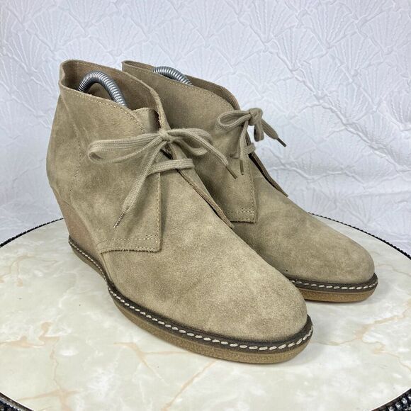 J. Crew Lace Up Ankle Wedge Booties Size 9 Tan Suede Comfort Desert Preppy Boots - Picture 2 of 14